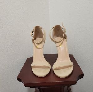Nude ankle strap sandals 5.5